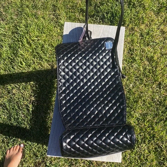 Cosmetic roll up  ✨NWT ✨ - Picture 10 of 10